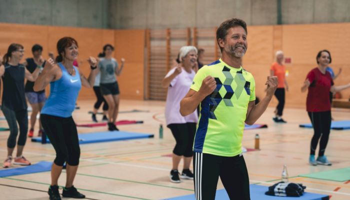 In deinem Wohlfühl-Fitnessstudio in Kornwestheim findest du nur ausgezeichnete und qualifizierte Trainer, die dich bei deinem Trainingserfolg unterstützen